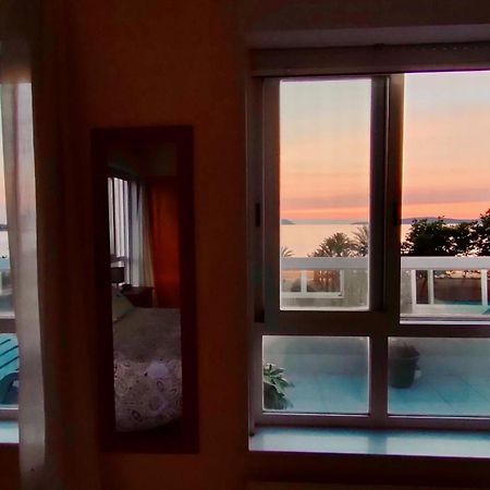 Samil Apartment, Primera Linea De Playa Con Wifi Y Garaje Vigo Exterior photo